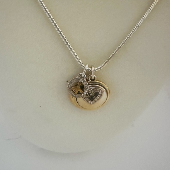 Brighton B Happy Triple Peace & Heart Two Toned Charm Silver Necklace Chain - Picture 6 of 10